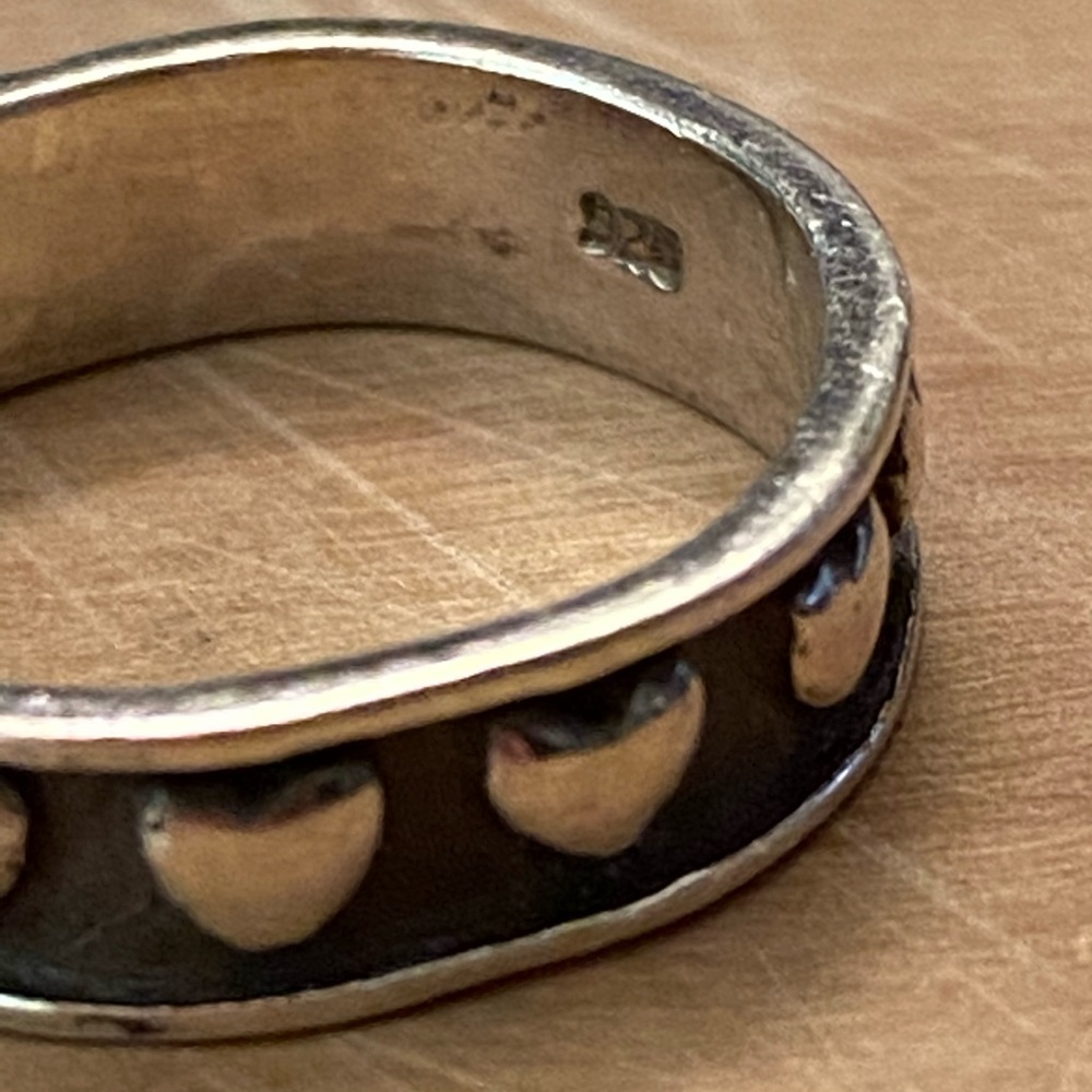 Two Vintage 925 silver rings – hearts and stars - Picture 2 of 9